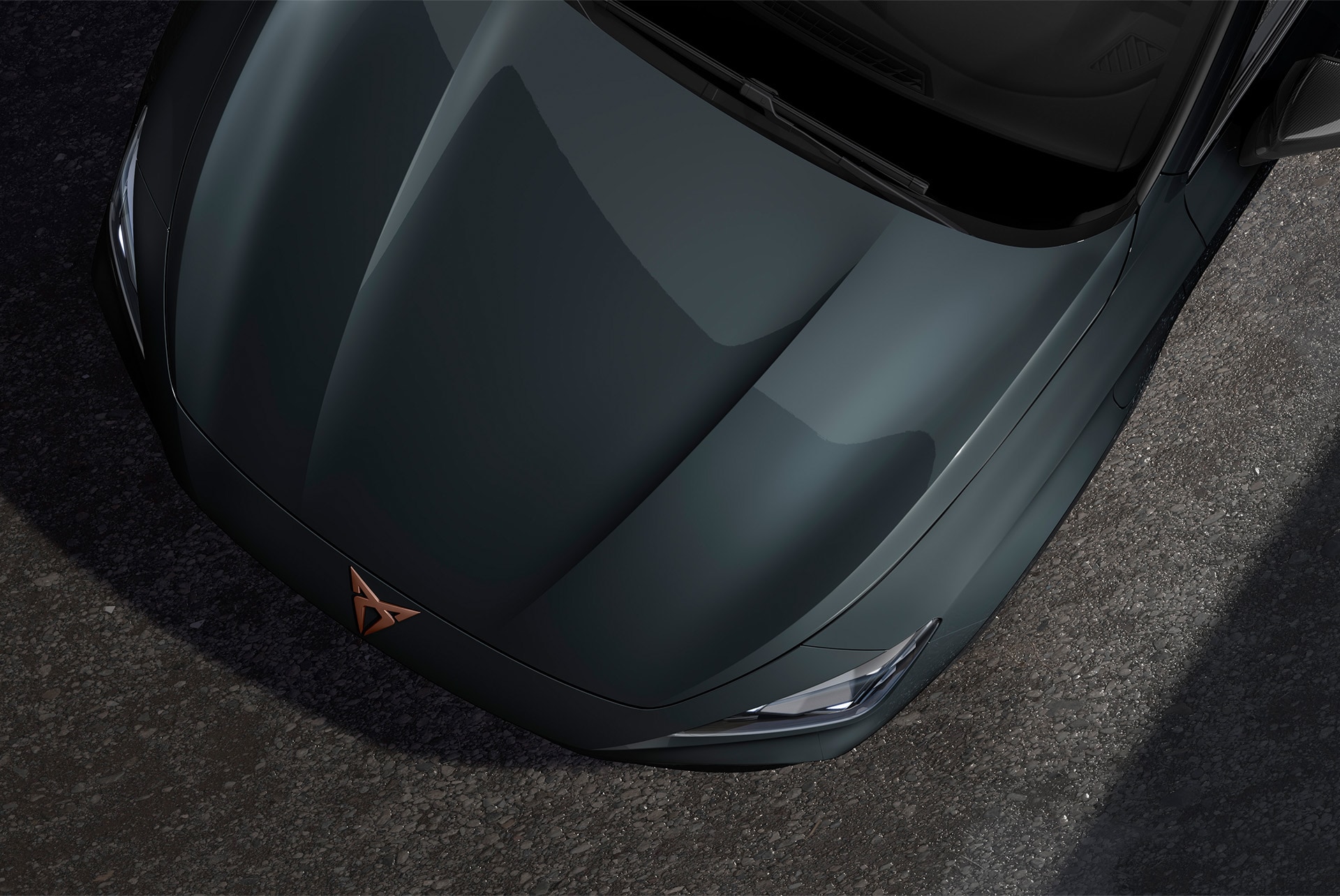 Upper shot of the front nose of the CUPRA Formentor in Fiord Blue with metallic finish.