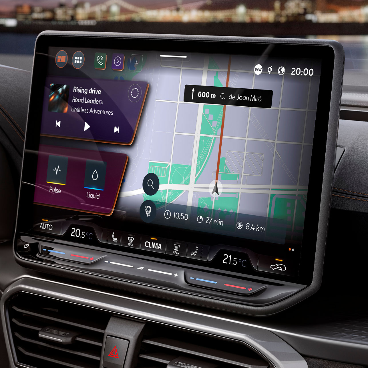 : new cupra leon 2025 dashboard view, infotainment system screen with cupra connect plus, for finding PHEV charging stations, live traffic alerts, charging stations and finding car parks.