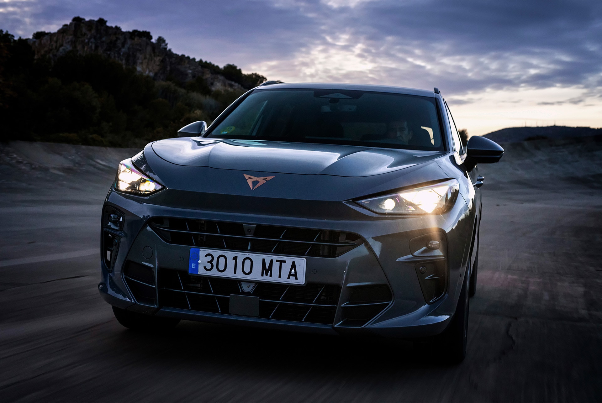 Front view of the CUPRA Terramar featuring Smart headlights from the Pure Performance pack upgrade.