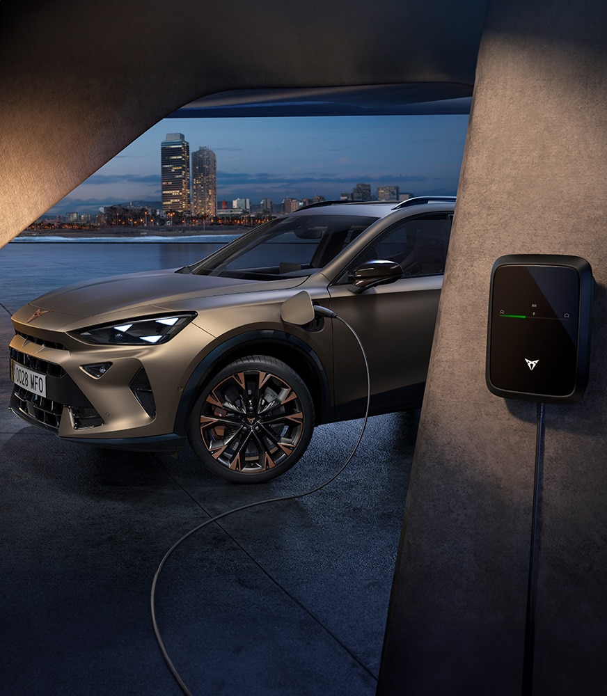 new%20cupra%20Formentor%202024%20with%20cupra%20charger
